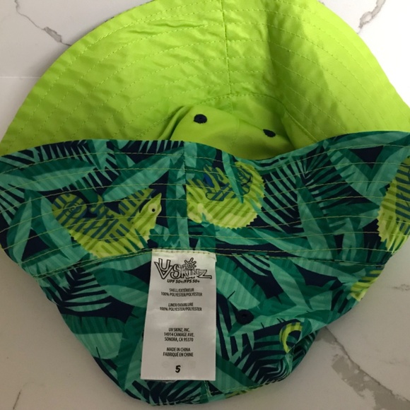 UV Skins Kids Bucket hat Size 5 NWOT Reversible Jungle Chameleon / Lime - Picture 3 of 11